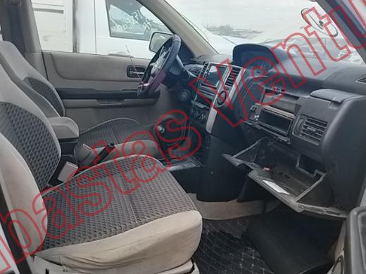 NISSAN X-TRAIL 2005, foto 12 de 19