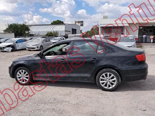VOLKSWAGEN JETTA MK VI 2014, foto 8 de 19