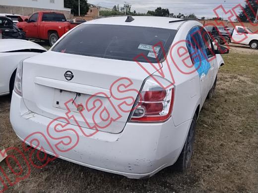 NISSAN SENTRA 2009, foto 5 de 19
