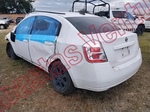 NISSAN SENTRA 2009, foto 8 de 19