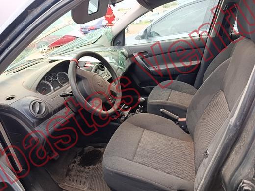 CHEVROLET AVEO 2016, foto 17 de 19
