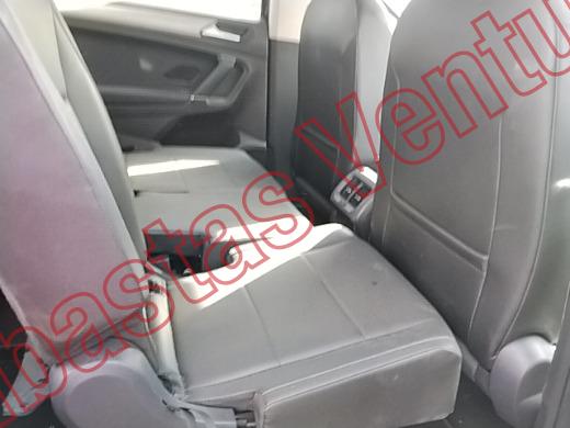 VOLKSWAGEN TIGUAN 2019, foto 13 de 19