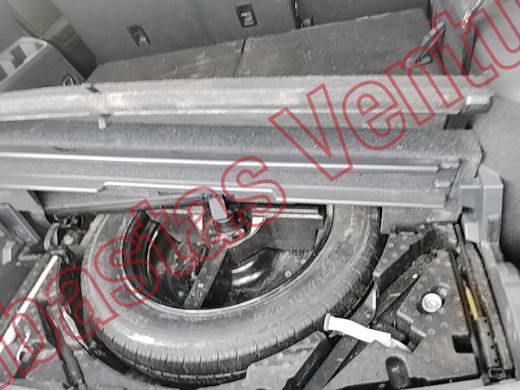 VOLKSWAGEN TIGUAN 2019, foto 15 de 19