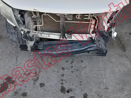 NISSAN NP 300 2020, foto 18 de 19