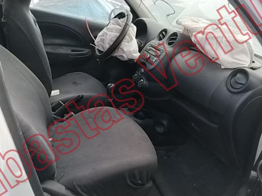 NISSAN MARCH 2017, foto 12 de 19