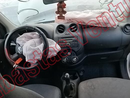NISSAN MARCH 2017, foto 14 de 19