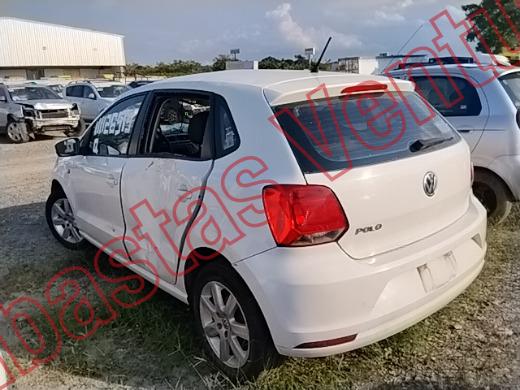 VOLKSWAGEN POLO 2015, foto 8 de 19