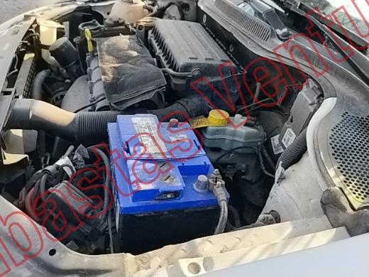 VOLKSWAGEN POLO 2015, foto 9 de 19