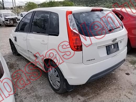 FORD FIESTA 2012, foto 7 de 19