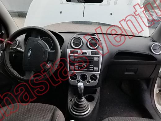 FORD FIESTA 2012, foto 14 de 19
