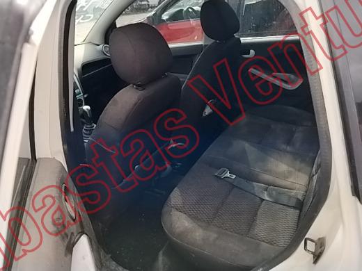 FORD FIESTA 2012, foto 16 de 19