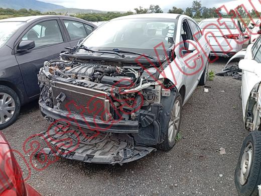 RENAULT FLUENCE 2012, foto 2 de 19