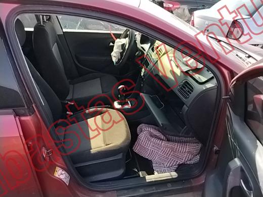 VOLKSWAGEN VENTO 2020, foto 12 de 19