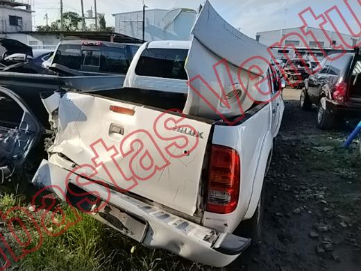TOYOTA HILUX 2009, foto 6 de 19