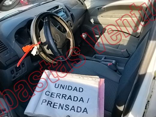 TOYOTA HILUX 2009, foto 17 de 19