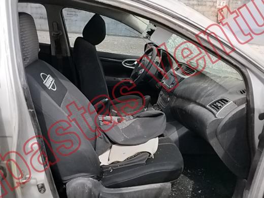 NISSAN SENTRA 2017, foto 12 de 19