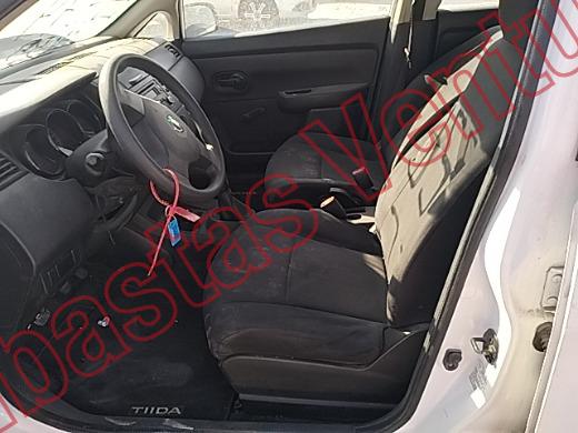 NISSAN TIIDA 2018, foto 17 de 19
