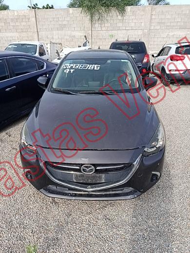MAZDA MAZDA 2 2019, foto 2 de 19