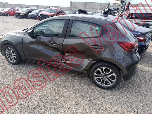 MAZDA MAZDA 2 2019, foto 8 de 19