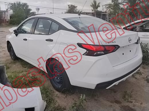NISSAN VERSA 2025, foto 7 de 19