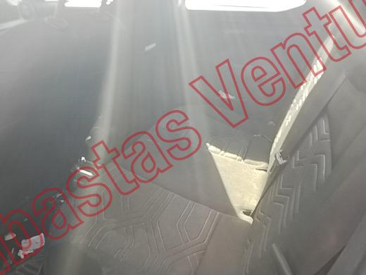RAM RAM 700 2023, foto 16 de 19