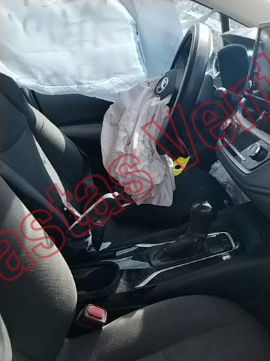 TOYOTA COROLLA 2020, foto 12 de 19
