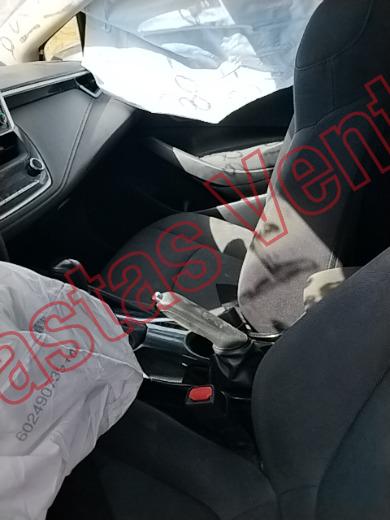 TOYOTA COROLLA 2020, foto 17 de 19