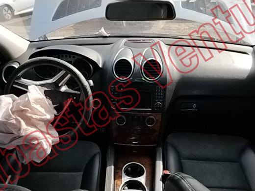 MERCEDES BENZ ML350 2009, foto 14 de 19