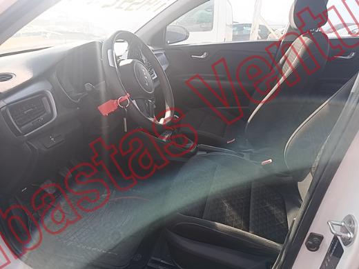 KIA RIO 2022, foto 17 de 19
