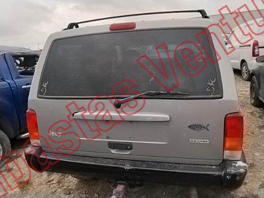 CHRYSLER CHEROKEE 2000, foto 6 de 19