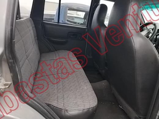 CHRYSLER CHEROKEE 2000, foto 13 de 19
