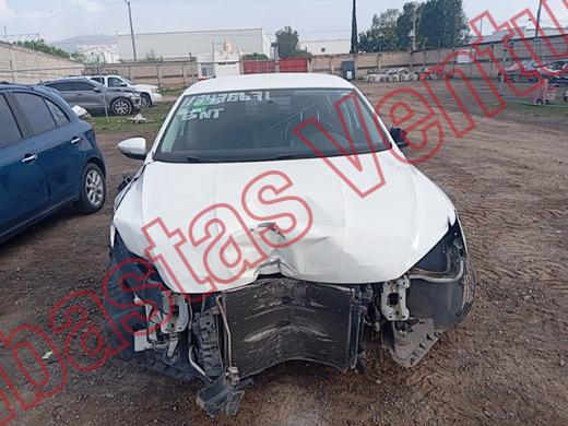 VOLKSWAGEN PASSAT 2016, foto 2 de 19