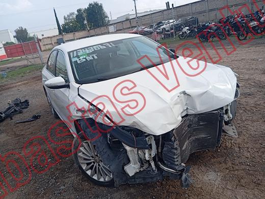 VOLKSWAGEN PASSAT 2016, foto 3 de 19