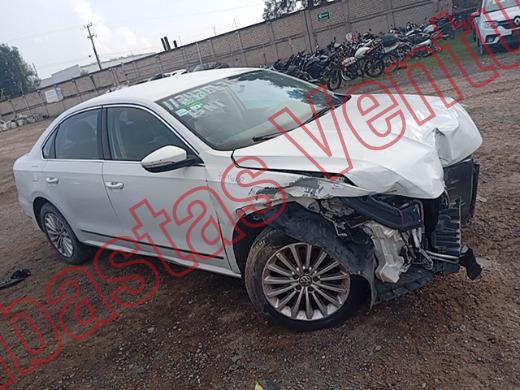 VOLKSWAGEN PASSAT 2016, foto 4 de 19