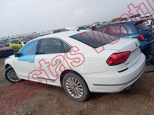 VOLKSWAGEN PASSAT 2016, foto 8 de 19