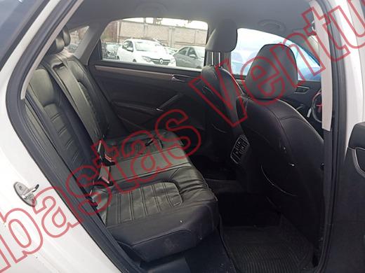 VOLKSWAGEN PASSAT 2016, foto 13 de 19