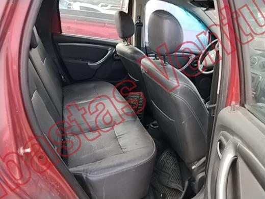 RENAULT DUSTER 2014, foto 13 de 19