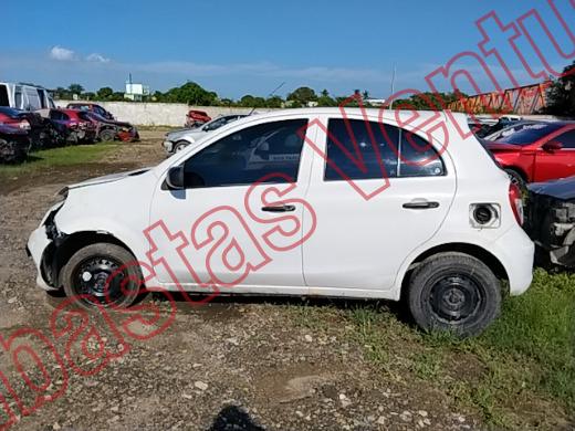 NISSAN MARCH 2016, foto 8 de 19