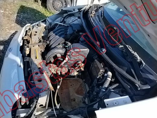 NISSAN MARCH 2016, foto 9 de 19