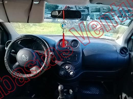 NISSAN MARCH 2016, foto 14 de 19
