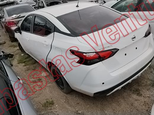 NISSAN VERSA 2022, foto 8 de 19