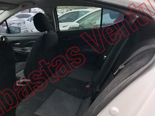NISSAN VERSA 2022, foto 16 de 19