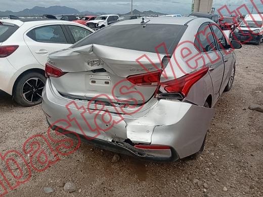 HYUNDAI ACCENT 2022, foto 5 de 19