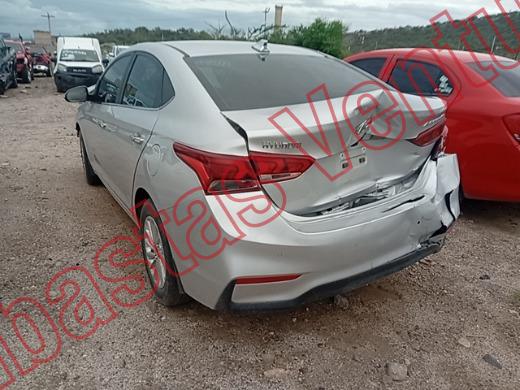 HYUNDAI ACCENT 2022, foto 7 de 19