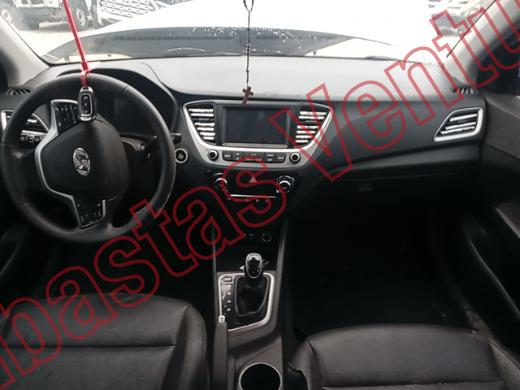 HYUNDAI ACCENT 2022, foto 14 de 19