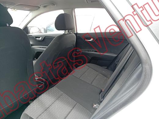 KIA RIO 2020, foto 16 de 19