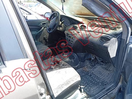 FORD FOCUS 2007, foto 12 de 19