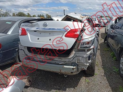 NISSAN SENTRA 2018, foto 6 de 19