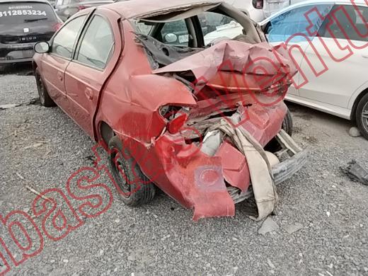 DODGE NEON 2004, foto 7 de 19