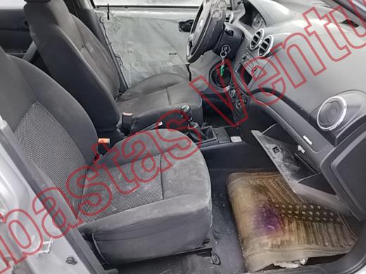 CHEVROLET AVEO 2017, foto 12 de 19
